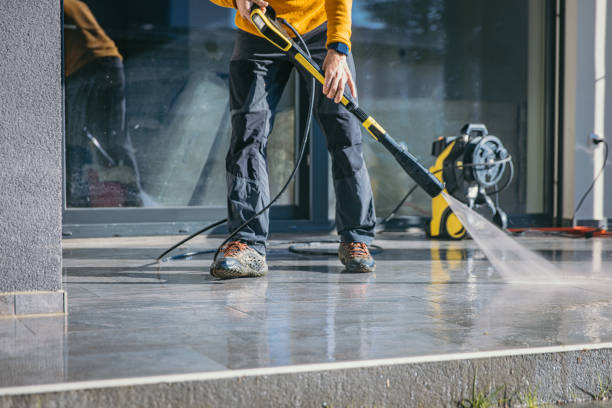 Best Commercial Pressure Washing  in New Baltimore, MI