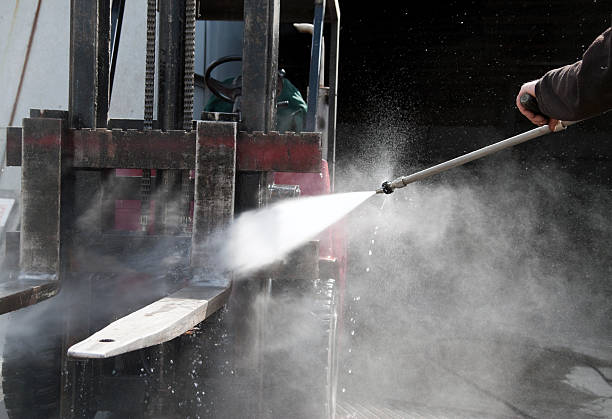 Pressure Washing Contractors in New Baltimore, MI